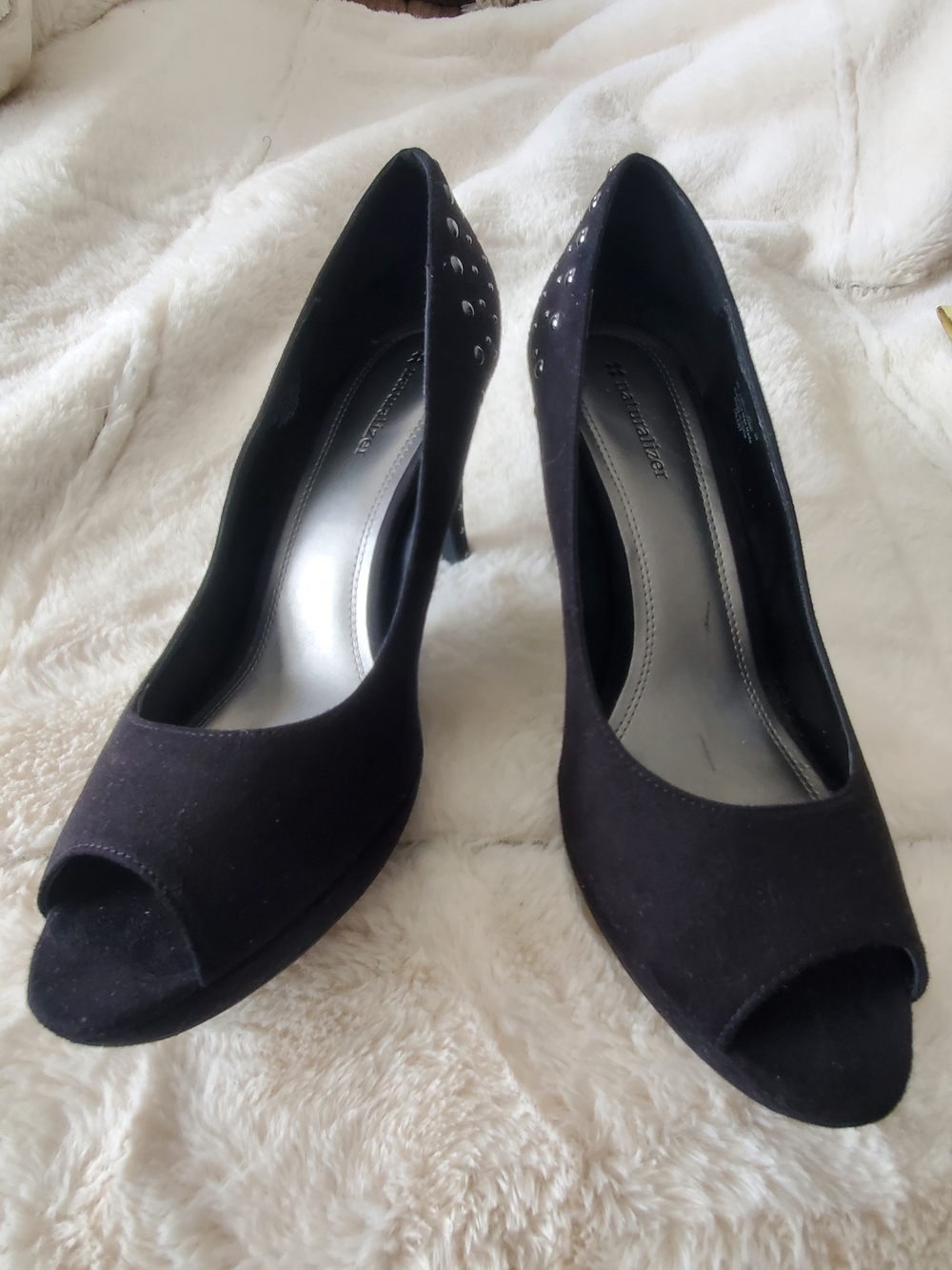 Naturalizer Black Peep-Toe Studded Suede Peep Toe Heels Size 9